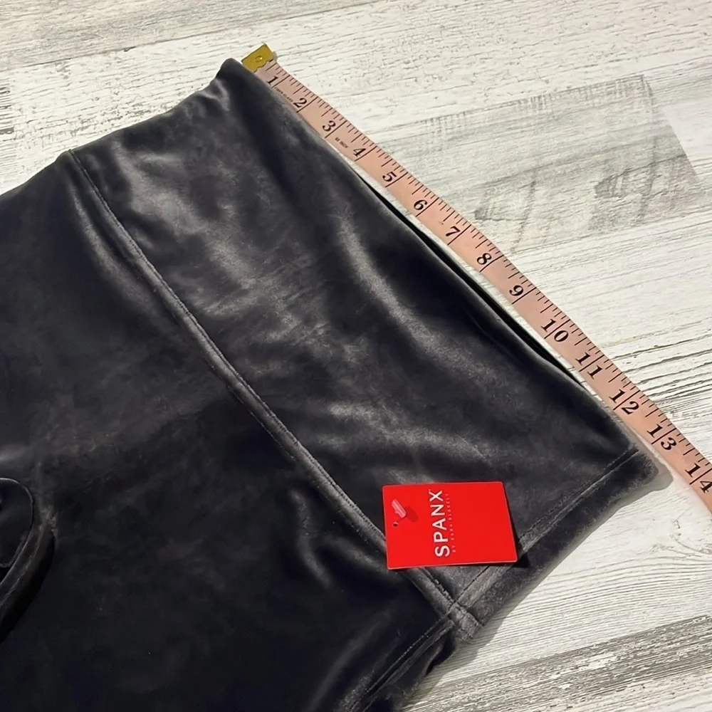 Spanx Gray Velvet Leggings Size Large NWT - Picture 8 of 10